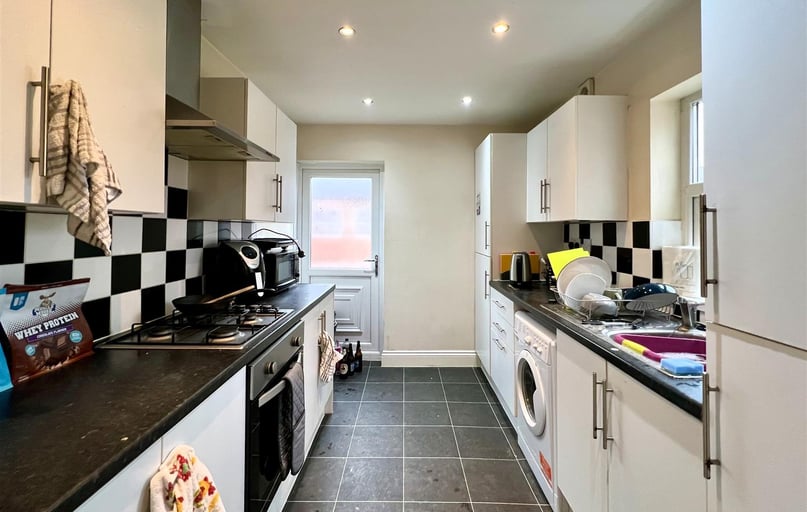 Eighth Avenue, Heaton, Newcastle - Image 1